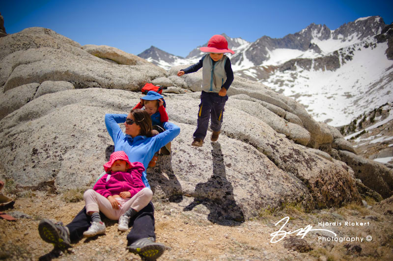 Family photograhy in the Sierra Nevada.